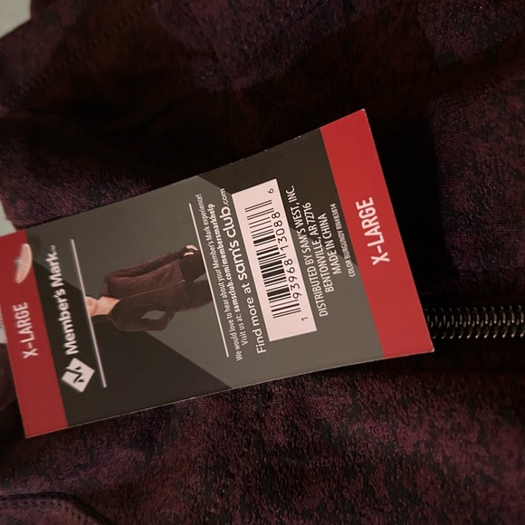 Woman’s Jacket  and Pants - Never worn - Picture 5 of 5